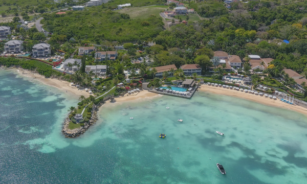 Blue Waters Resort and Spa